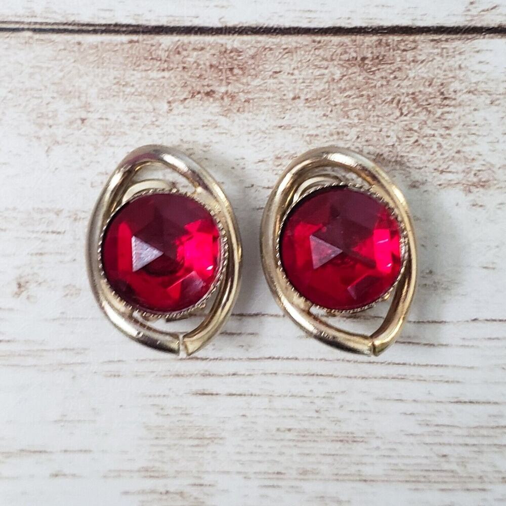 Vintage Clip On Earrings - 7/8" Red Gem with Unusual Gold Tone Halo